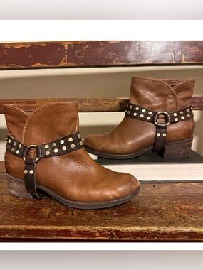 UGG Darling Harness Ankle Boot Whiskey Brown Cowboy Biker Booties